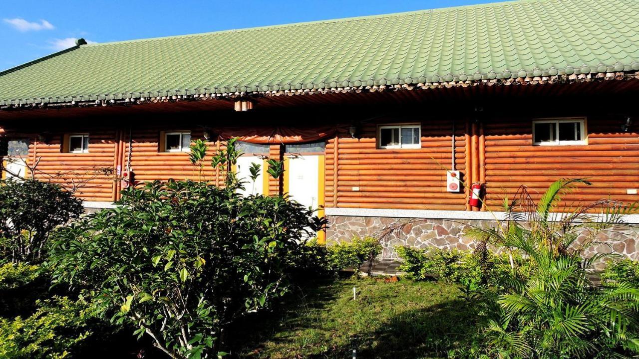 六龟 宝来苏罗婆渡假村旅馆 外观 照片